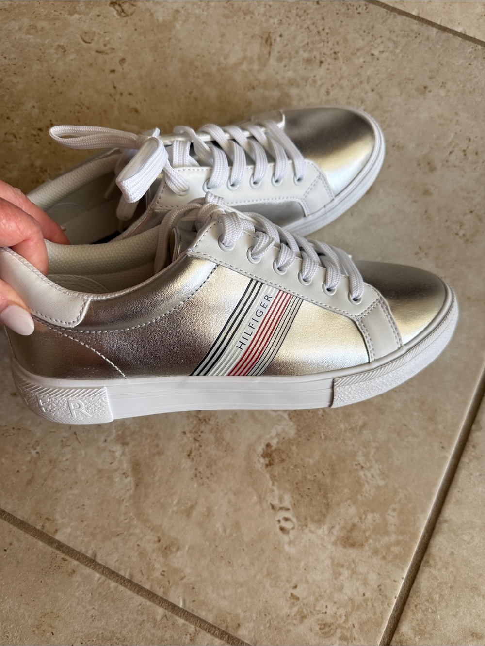 NWOB- NEW!Tommy Hilfiger Women's Silver Metallic Low-Top Sneakers